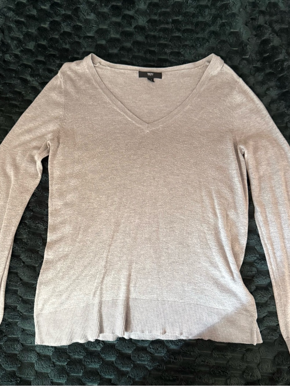 Mossimo Supply Co. Women's Long-Sleeve V-Neck Shirt in Light Gray